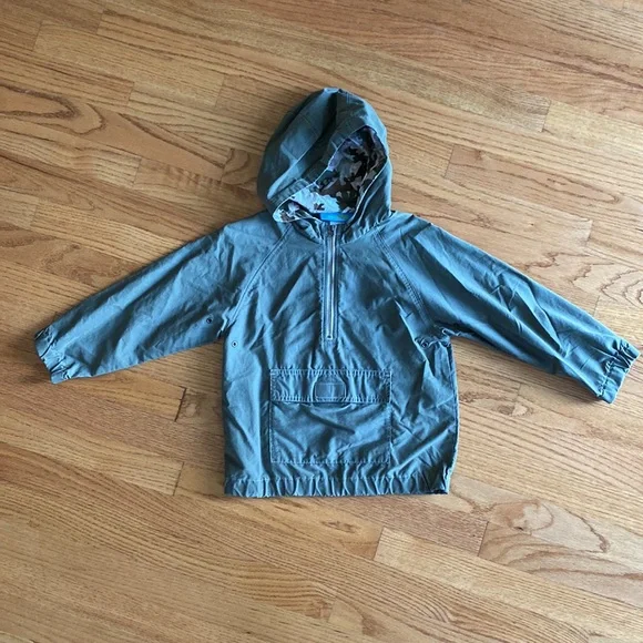 Bundle of 12 Items! Boys size 4 - Picture 5 of 10